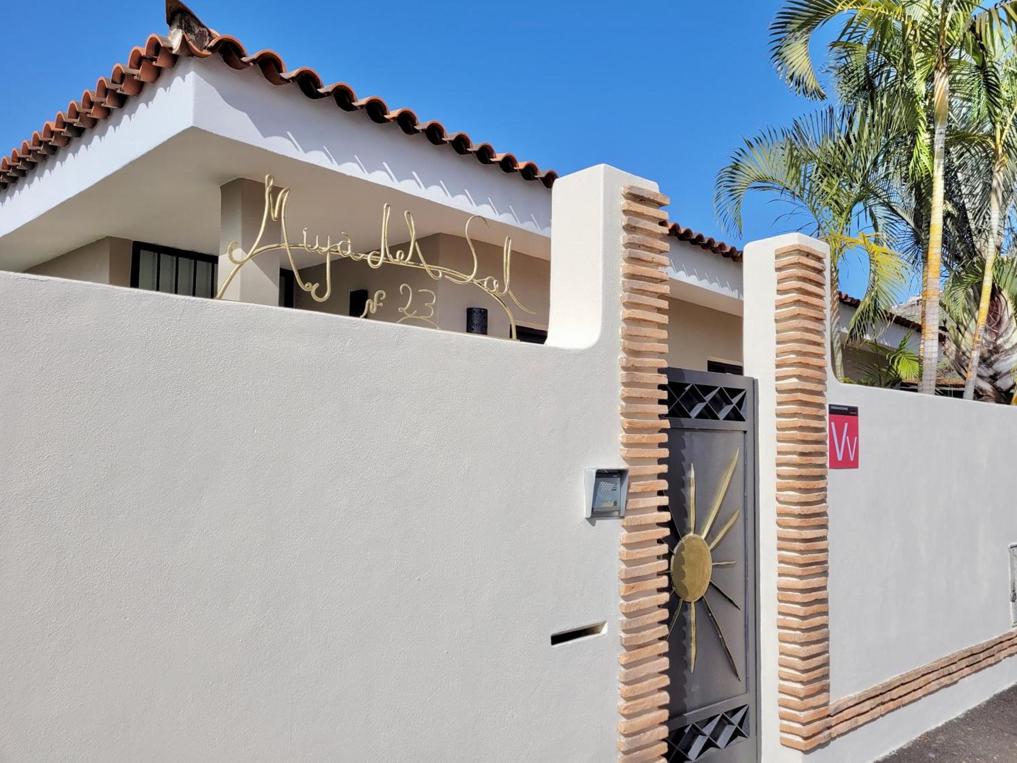 Miya Del Sol Heated Pool Villa Ла Оротава Екстериор снимка